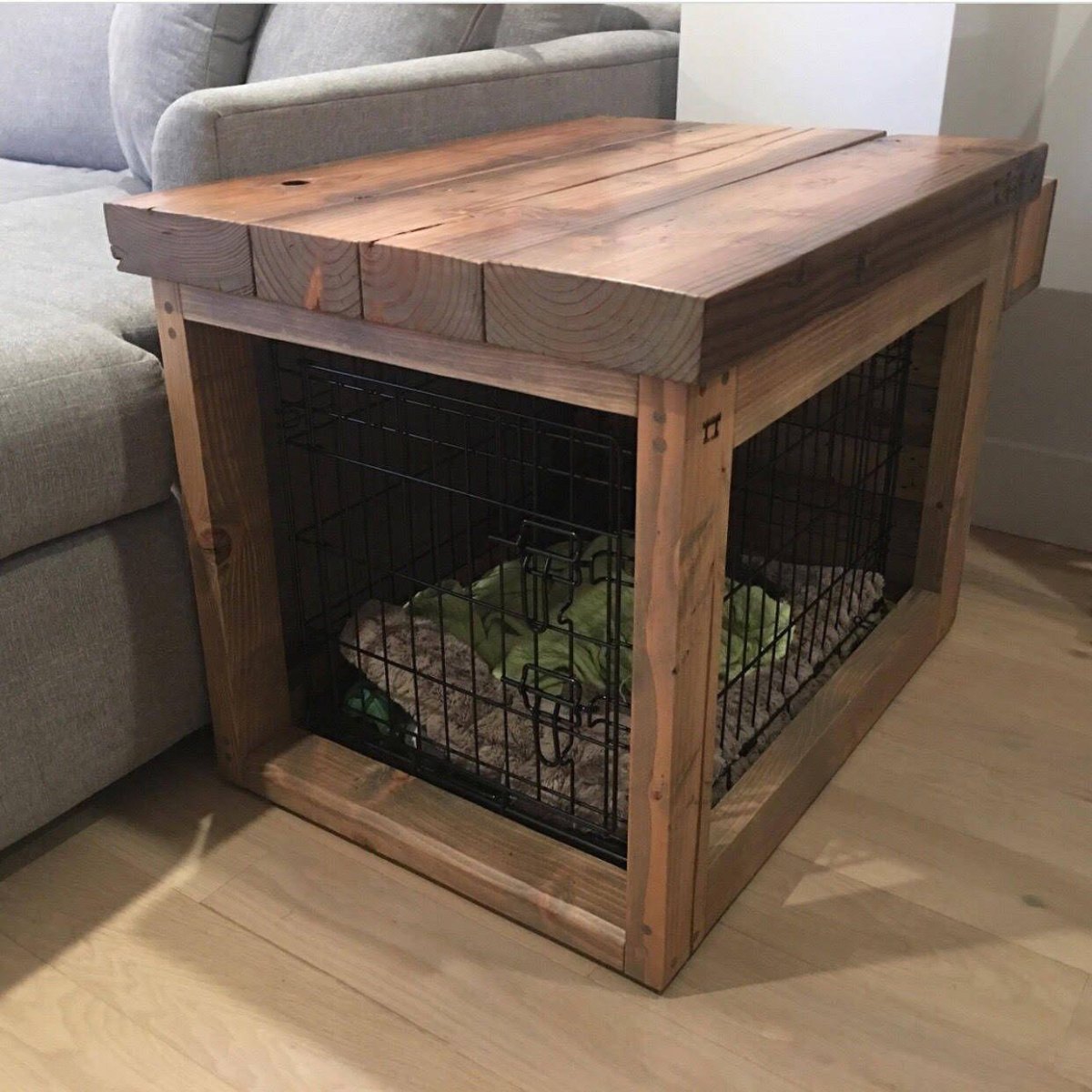 DIY pallet dog crate furniture